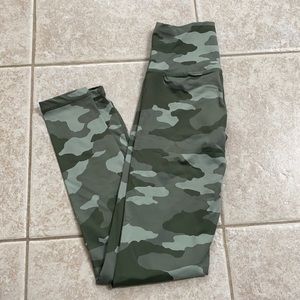 Aerie Camo Leggings